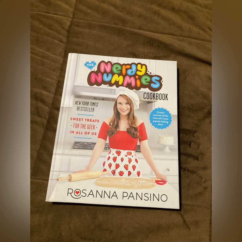 Nerdy Nummies Cookbook by Rosanna Pansino